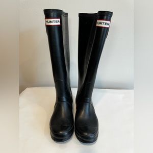 Hunter Women’s Original Tall Rain Boot size 6